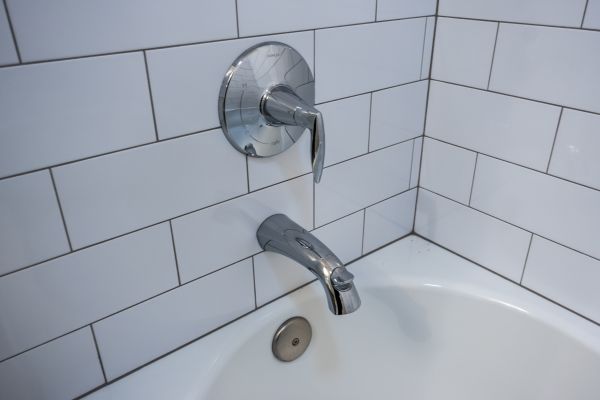 Tub Spout Replacement in Lewisville